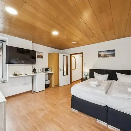Knurrhahn Dz Hotel 3*